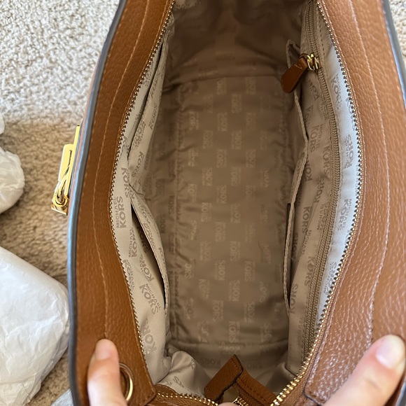 Michael Kors Bag - Picture 5 of 12